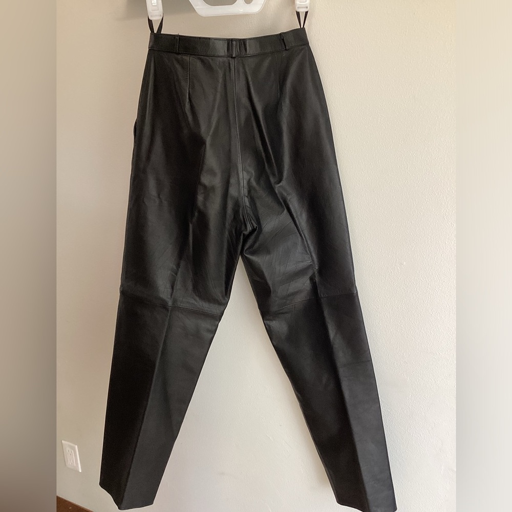 Leather Loft Vintage 1983 Black Genuine Leather Pleated Pants Womens Size 9/10 - Picture 5 of 7